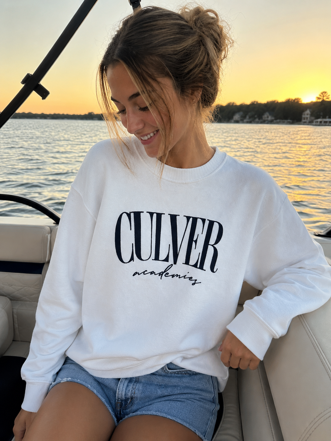 Sunset Pullover - White/Navy