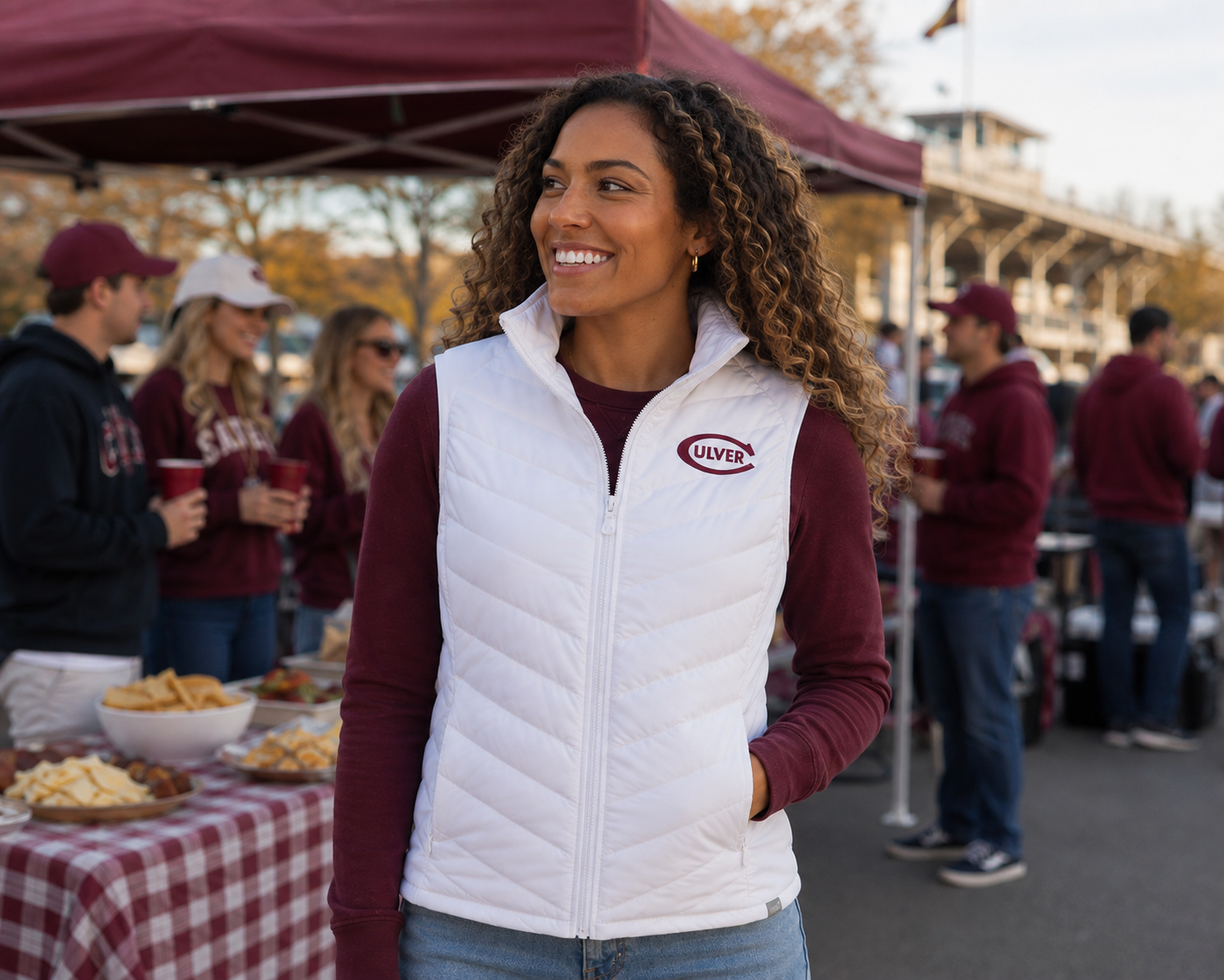 Peter Millar Women's Fuse Hybrid Vest - White